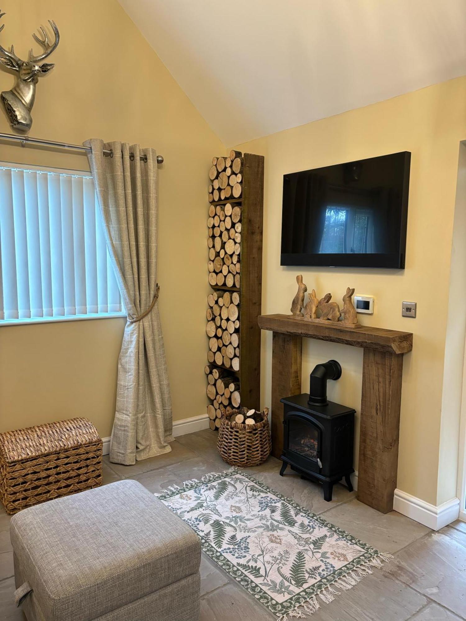 Mulberry House Farm Mulberry Lodge Chippenham  Kültér fotó